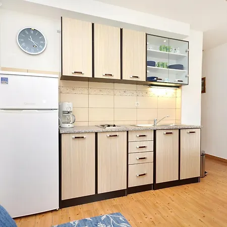 5656a Apartament Supetar